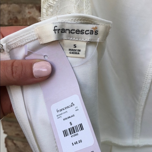 Francesca’s white dress - Picture 6 of 6